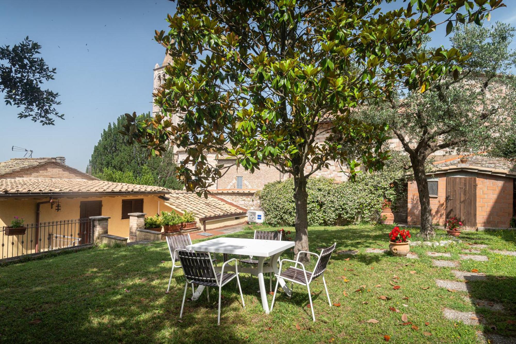 B&B Il Chiostro Assisi Exterior photo